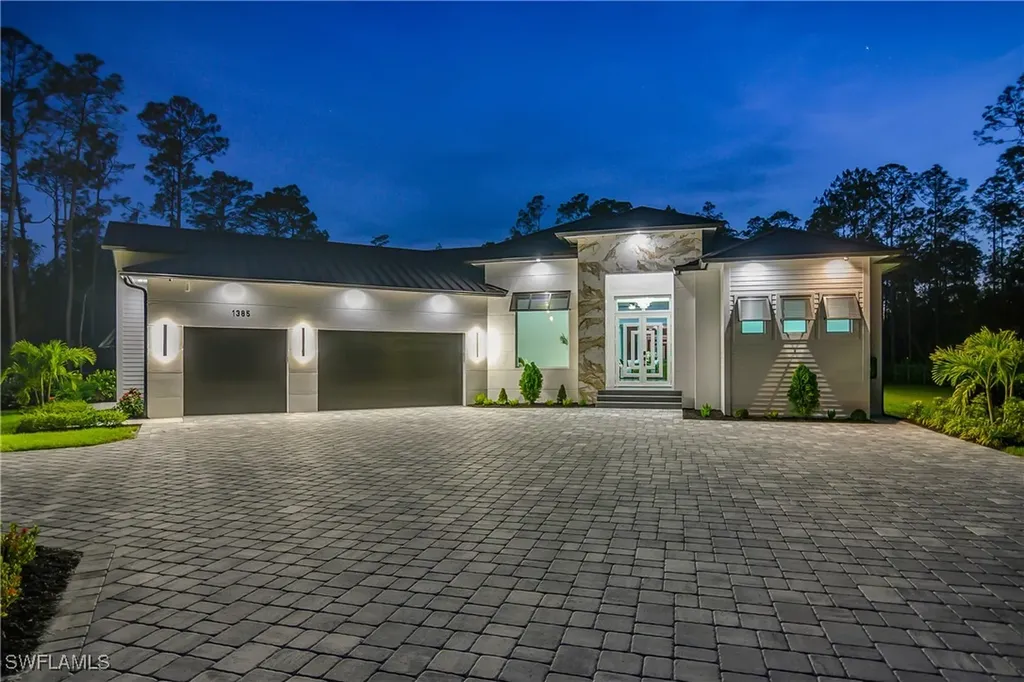 1385 23rd Street SW Naples FL 34117