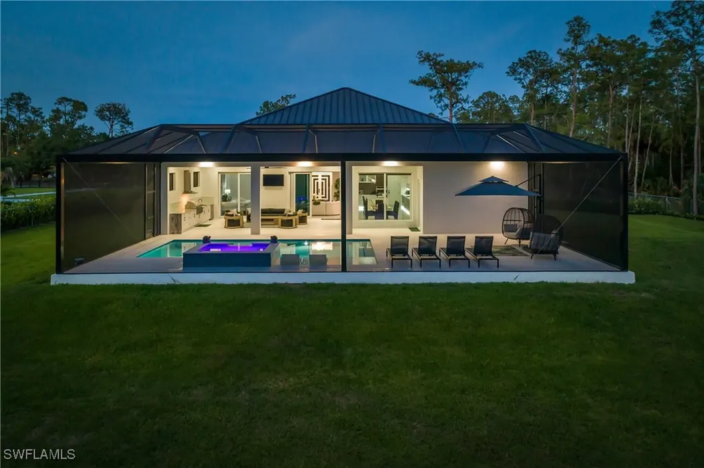 1385 23rd Street SW Naples FL 34117