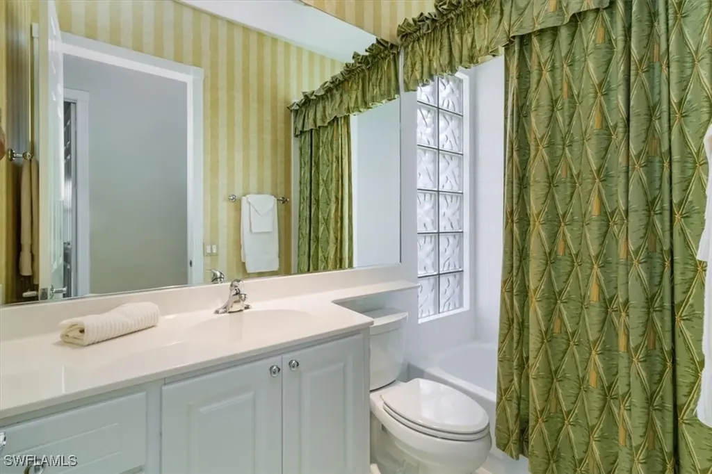 4768 Martinique Way Naples FL 34119