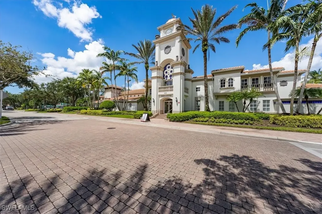 4768 Martinique Way Naples FL 34119