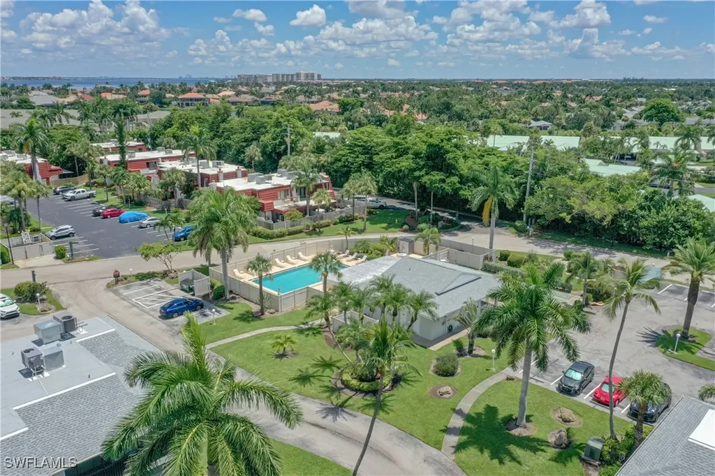 7105 Quail Run Court W Fort Myers FL 33908