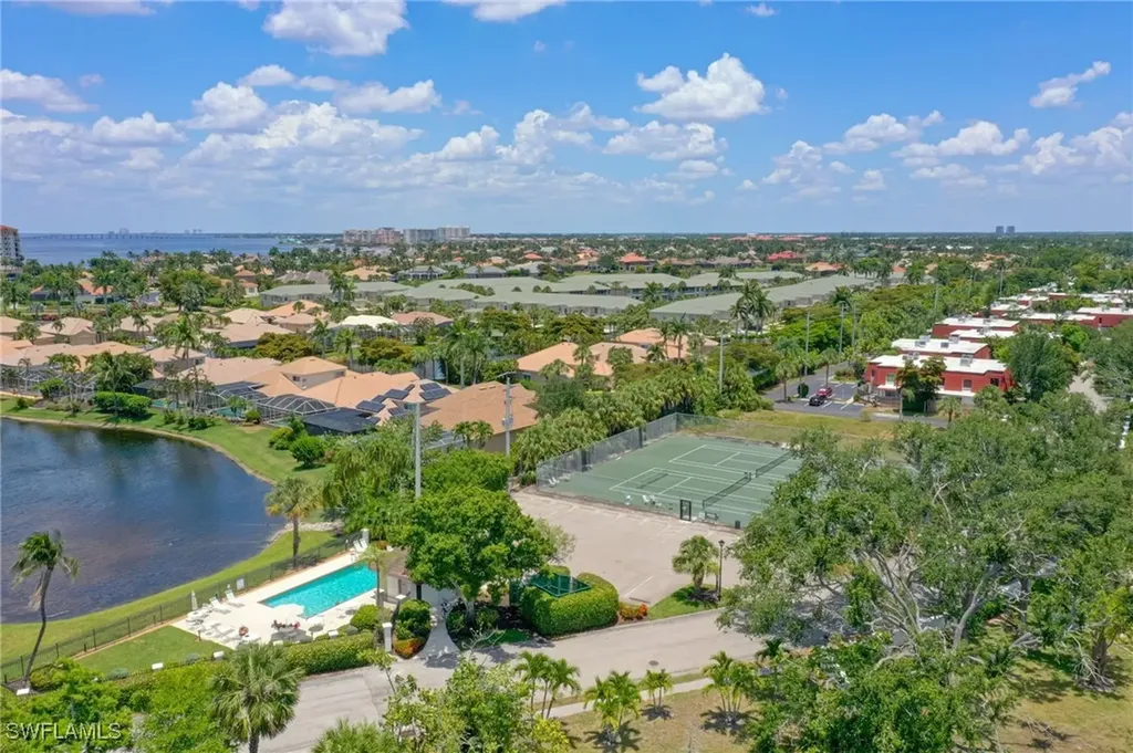 7105 Quail Run Court W Fort Myers FL 33908
