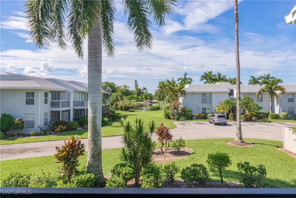 7105 Quail Run Court W Fort Myers FL 33908