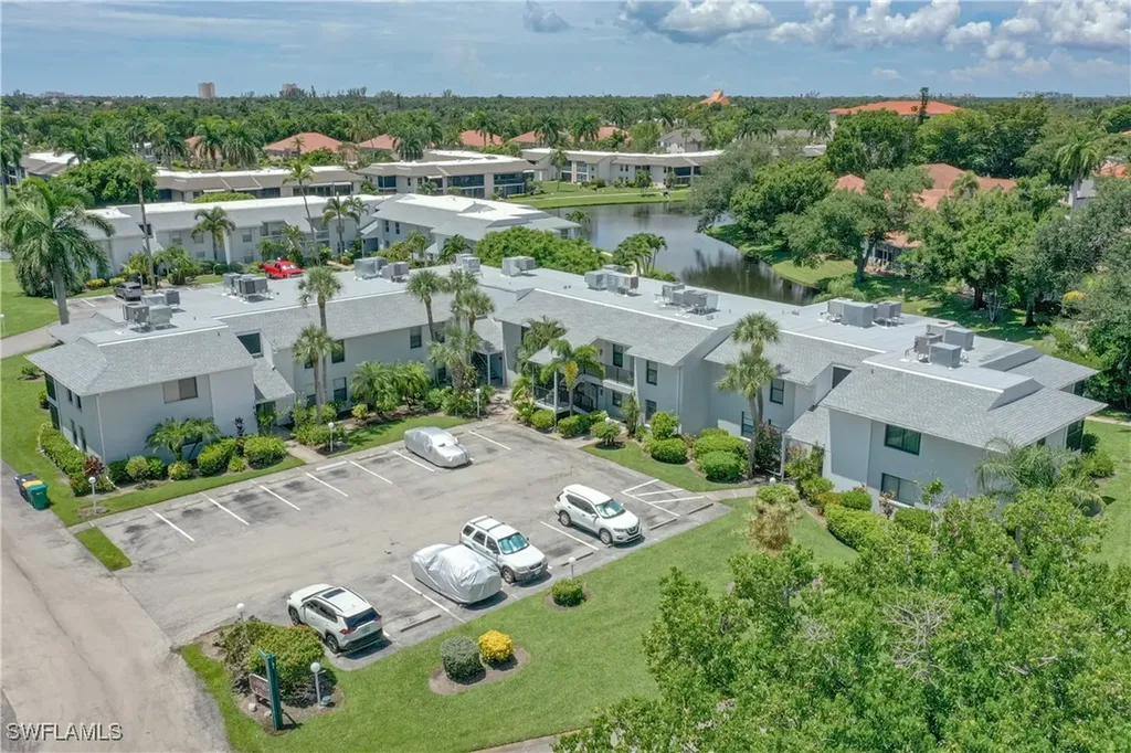 7105 Quail Run Court W Fort Myers FL 33908