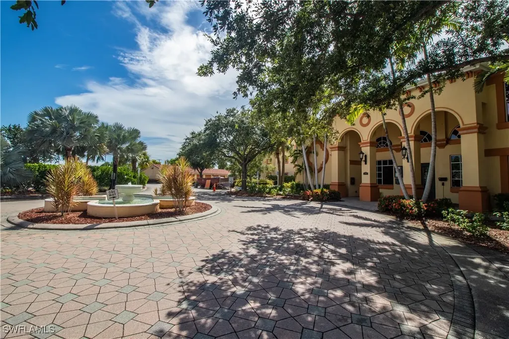 7960 Preserve Circle Naples FL 34119