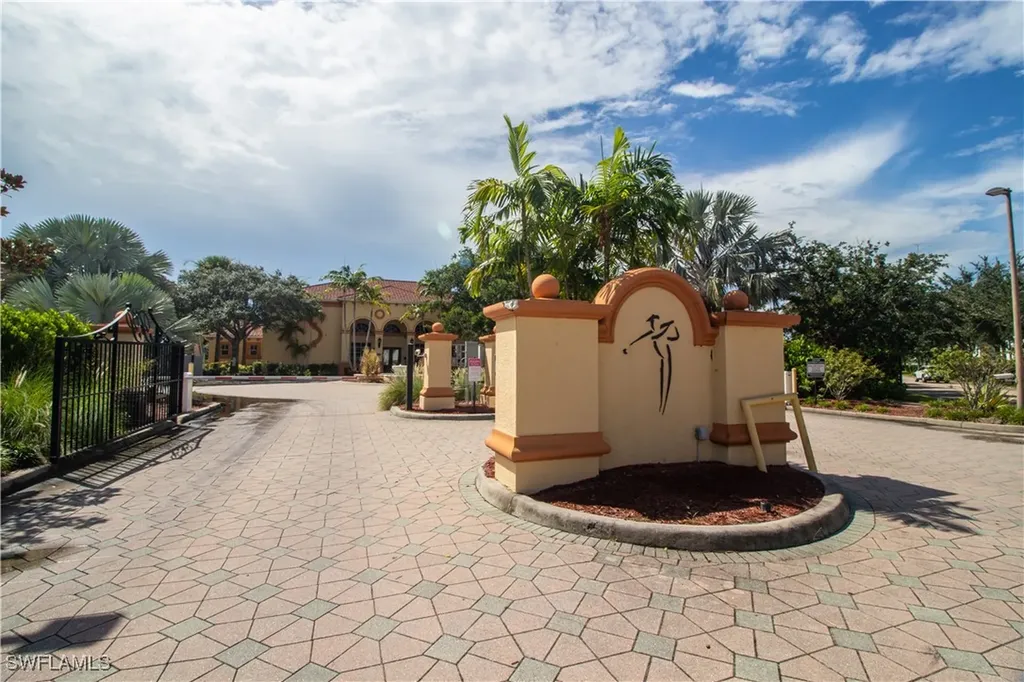 7960 Preserve Circle Naples FL 34119