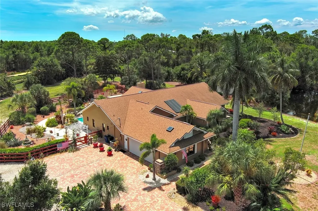 15920 Country Court Fort Myers FL 33912