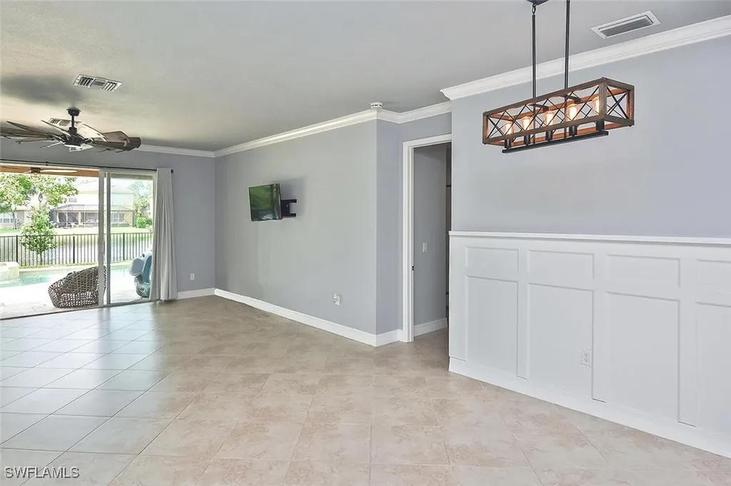 6674 Marbella Lane Naples FL 34105