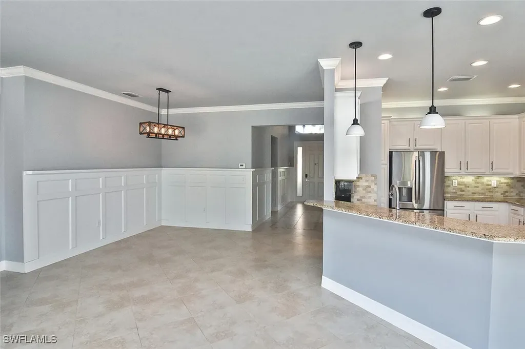 6674 Marbella Lane Naples FL 34105