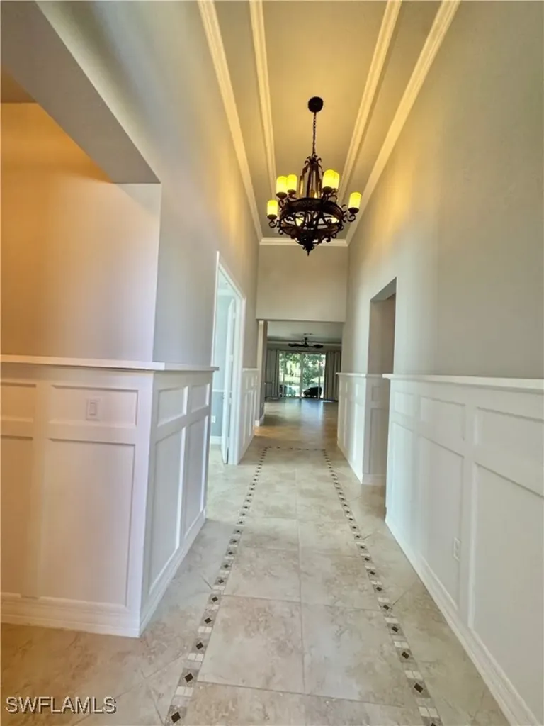 6674 Marbella Lane Naples FL 34105