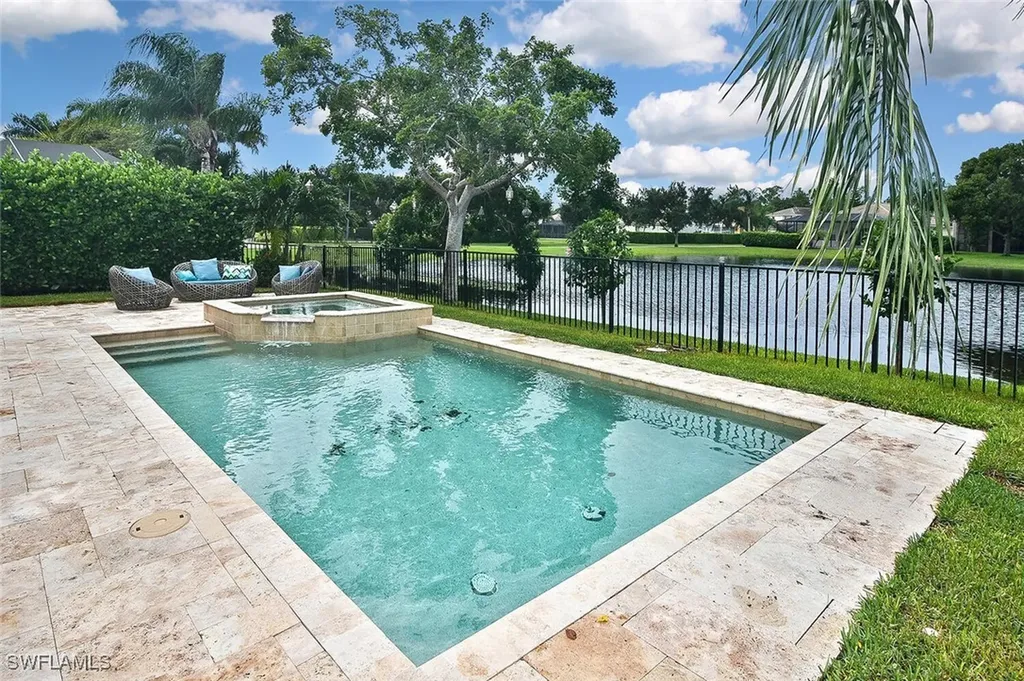 6674 Marbella Lane Naples FL 34105