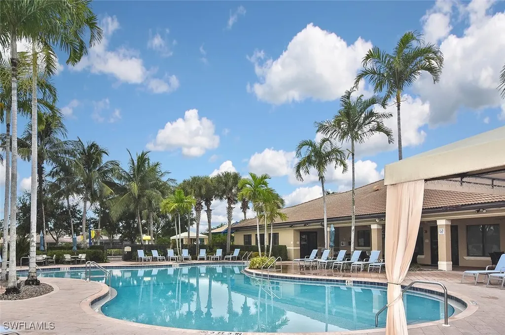 6674 Marbella Lane Naples FL 34105