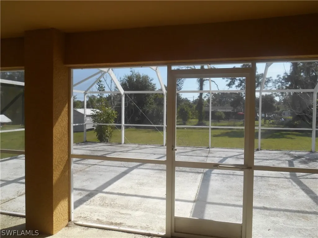 814 Jefferson Avenue Lehigh Acres FL 33936