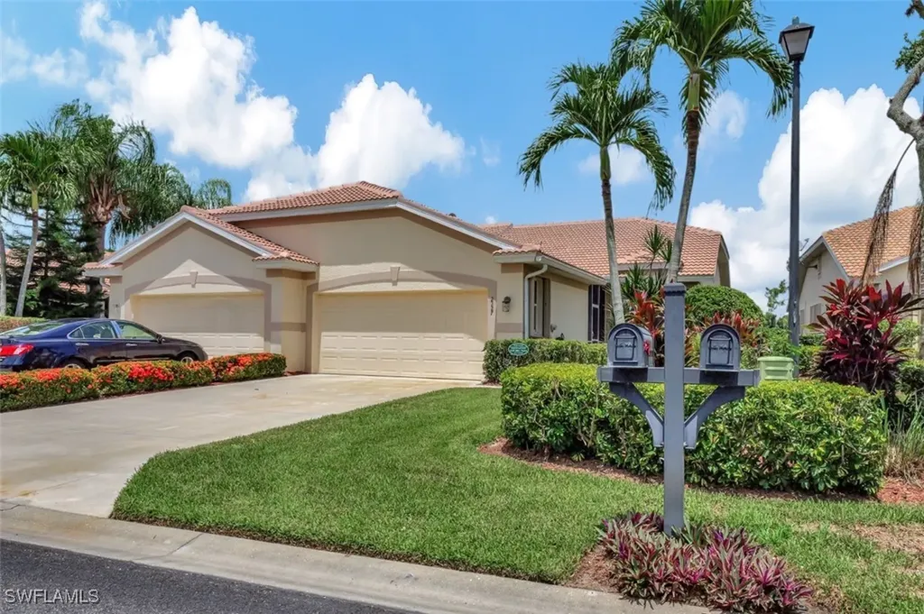Lehigh Acres FL, 2227 Carnaby Court