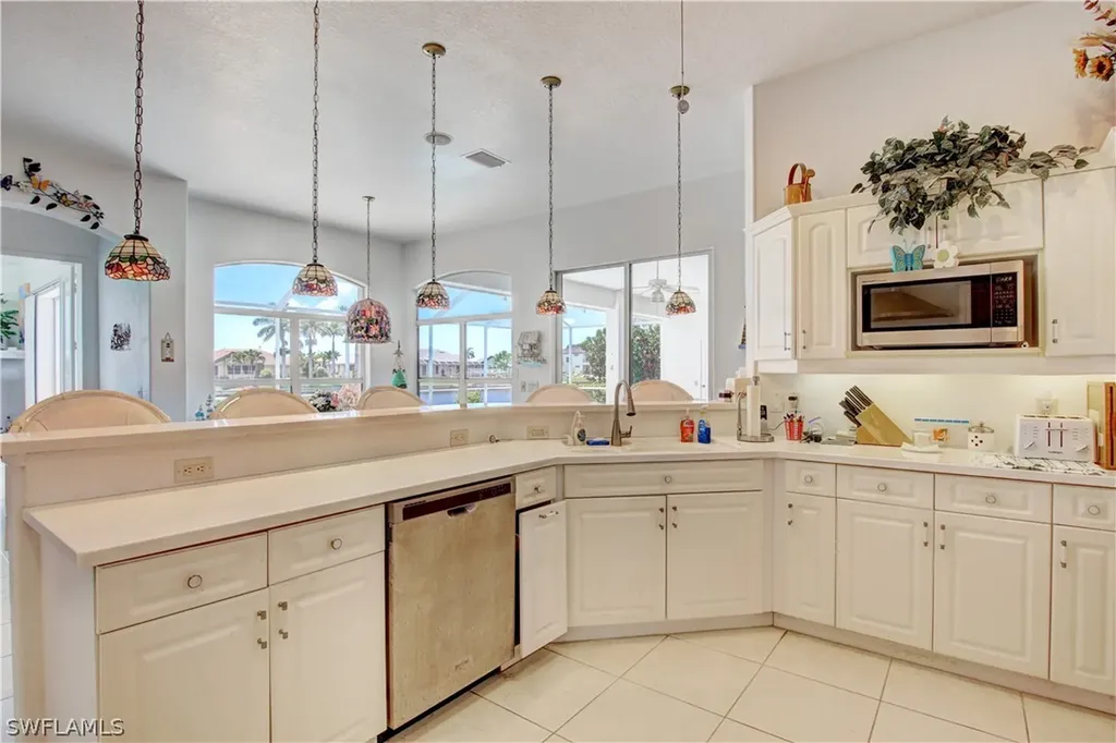 2502 SW 45th Street Cape Coral FL 33914
