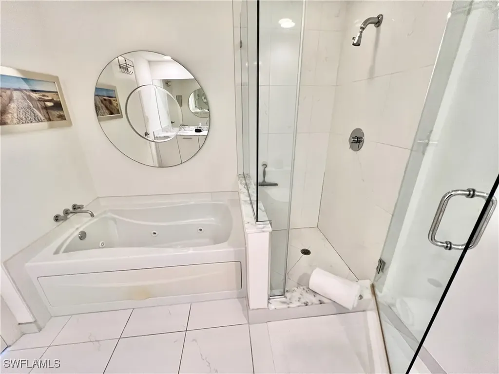 3000 Oasis Grand Boulevard Fort Myers FL 33916