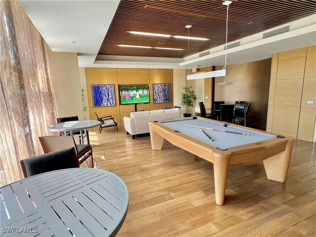 3000 Oasis Grand Boulevard Fort Myers FL 33916