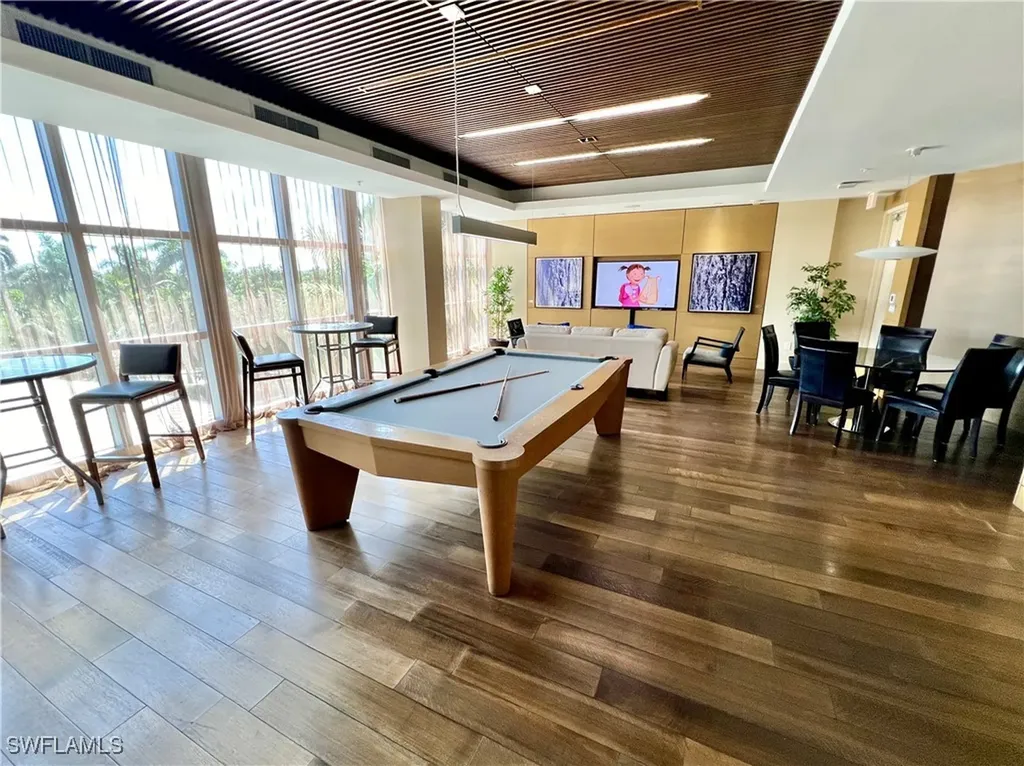 3000 Oasis Grand Boulevard Fort Myers FL 33916