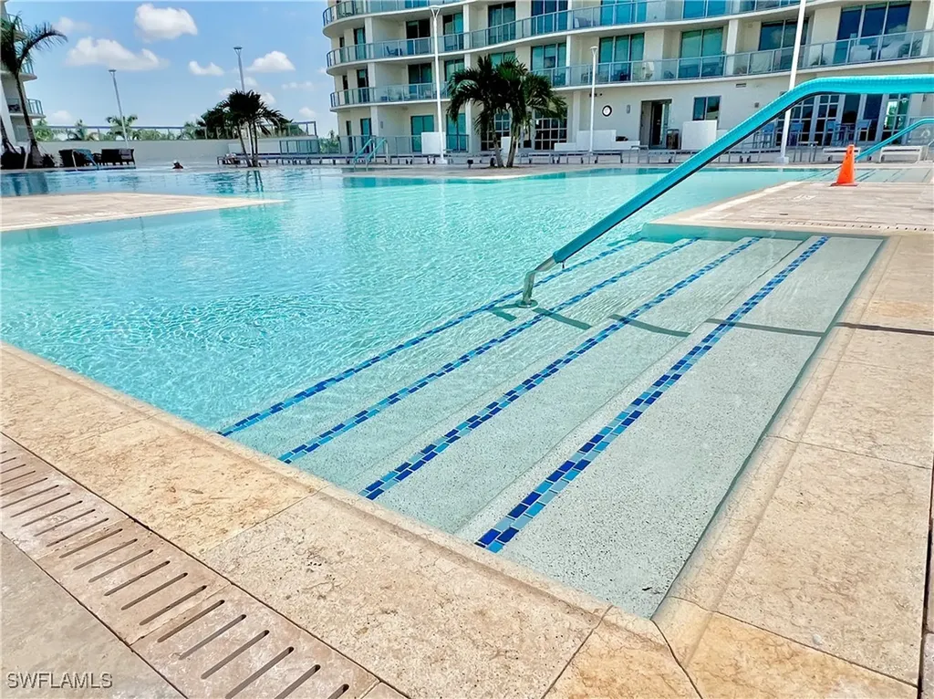 3000 Oasis Grand Boulevard Fort Myers FL 33916