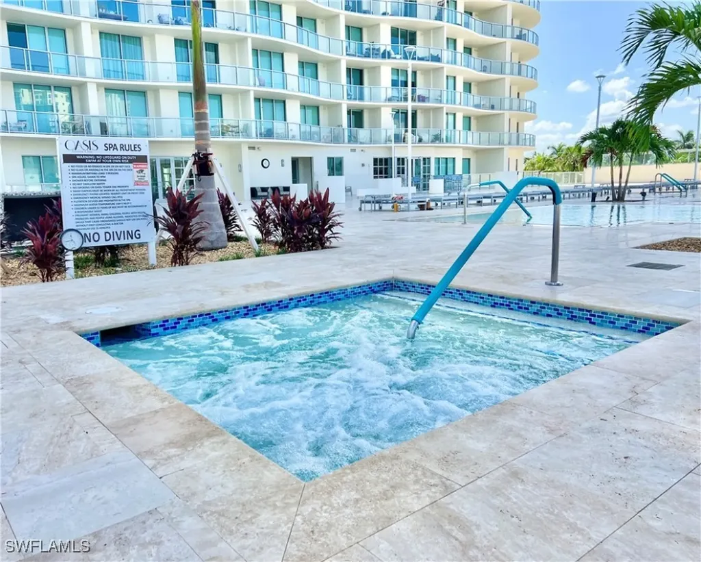 3000 Oasis Grand Boulevard Fort Myers FL 33916