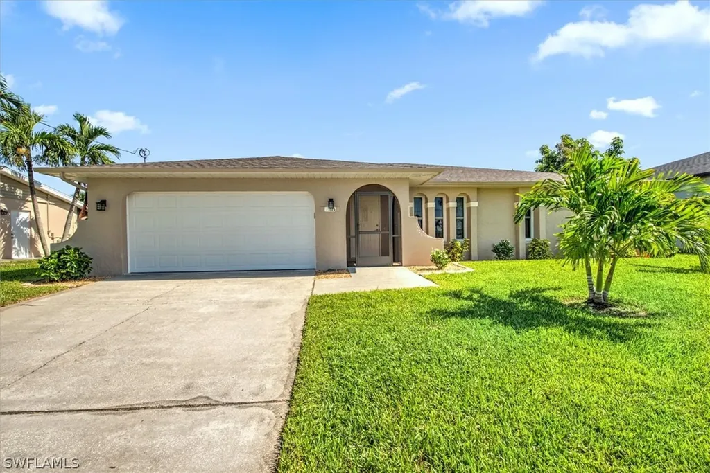 1125 SE 30th Street Cape Coral FL 33904