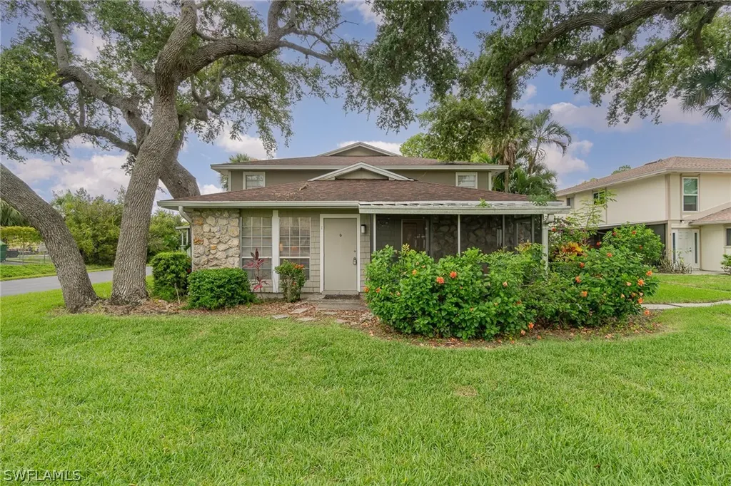 3257 Royal Canadian Trace Fort Myers FL 33907
