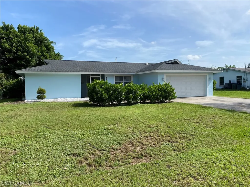 14026 Barcelona Avenue Fort Myers FL 33905