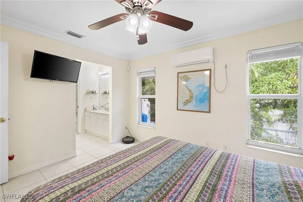 3221 22nd Avenue NE Naples FL 34120