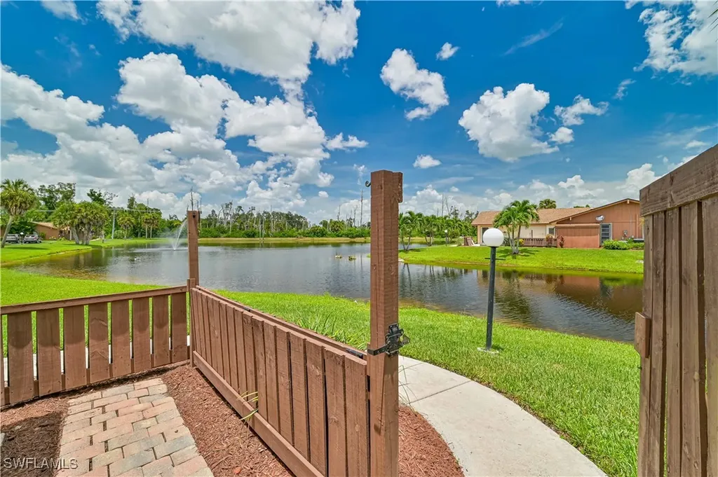 6412 Royal Woods Drive Fort Myers FL 33908