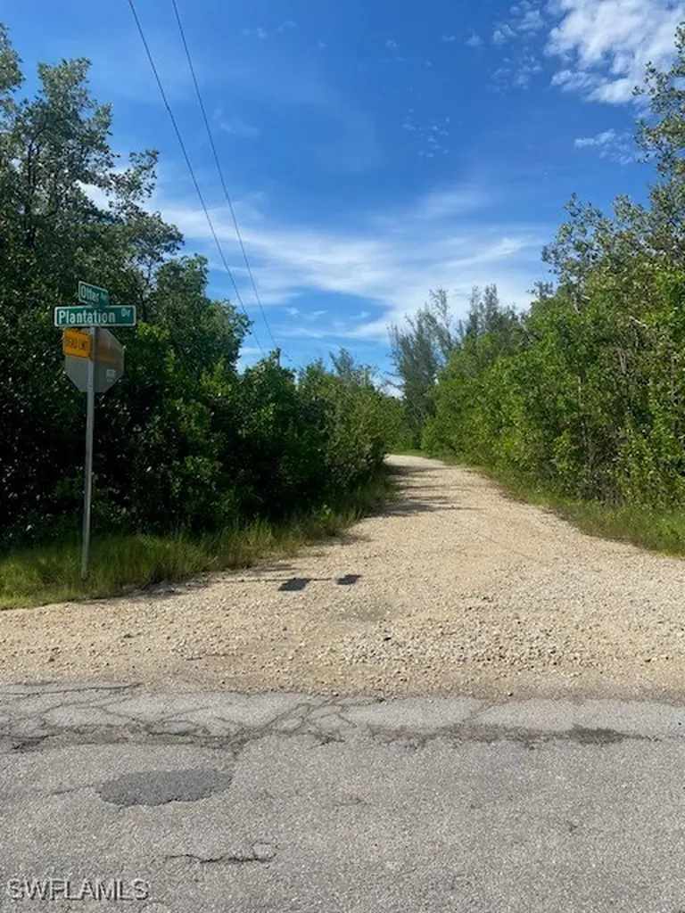 78 Otter Avenue Everglades City FL 34139