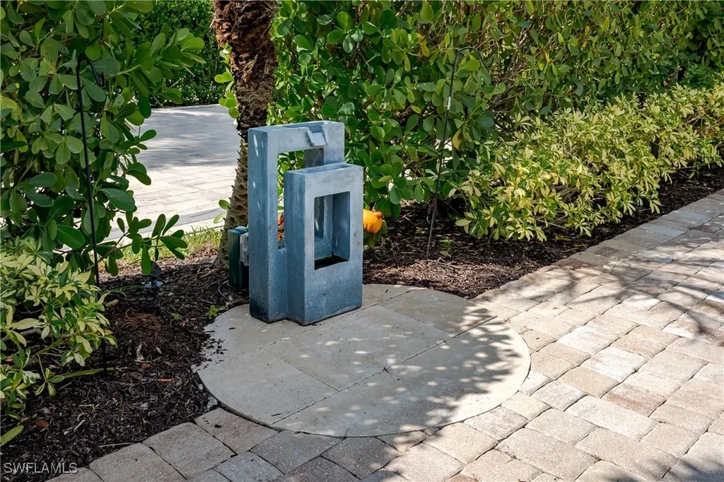 13565 Snapper Lane Naples FL 34114