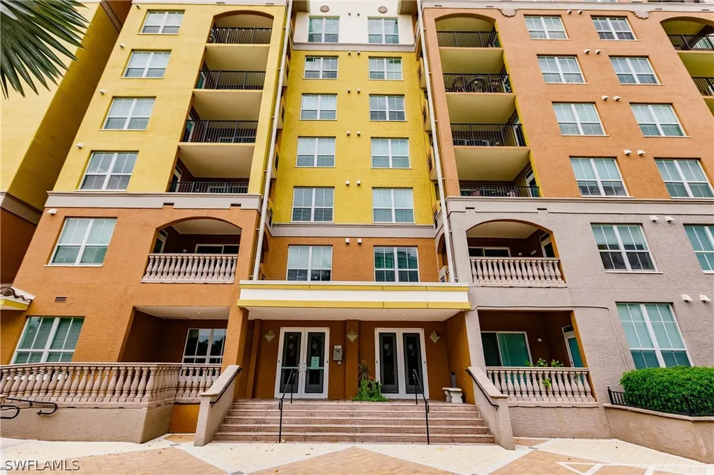 2825 Palm Beach Boulevard Fort Myers FL 33916