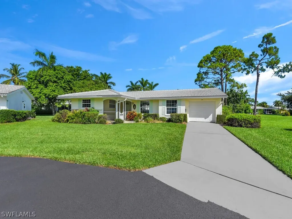 36 Lanai Circle Naples FL 34112
