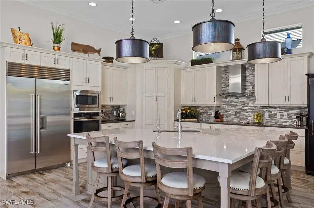 6364 Lyford Isle Drive Naples FL 34113