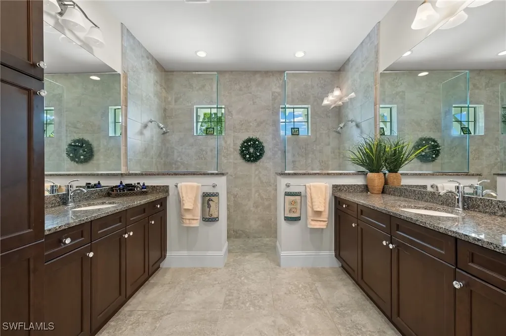 6364 Lyford Isle Drive Naples FL 34113