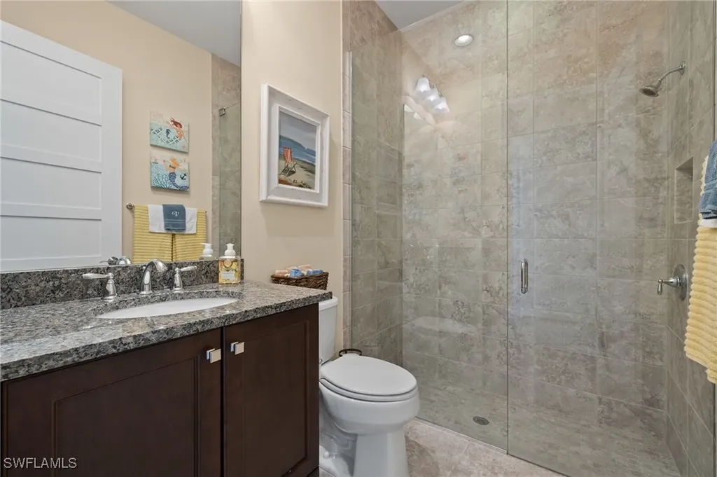 6364 Lyford Isle Drive Naples FL 34113