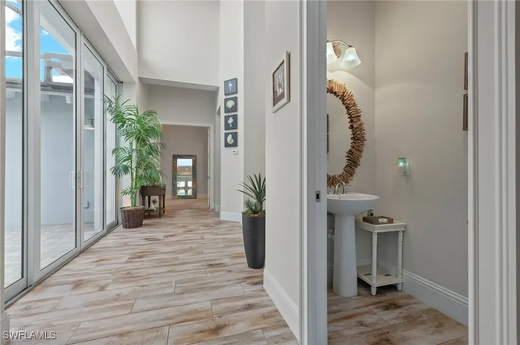 6364 Lyford Isle Drive Naples FL 34113