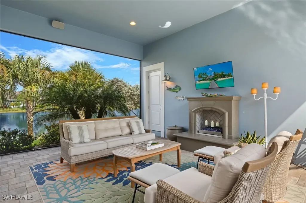 6364 Lyford Isle Drive Naples FL 34113
