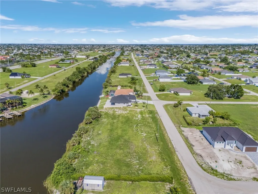 1216 NW 9th Street Cape Coral FL 33993