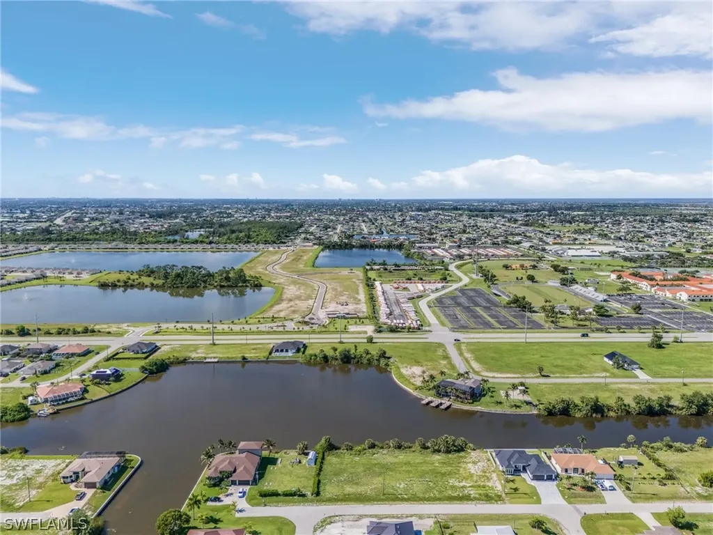 1216 NW 9th Street Cape Coral FL 33993