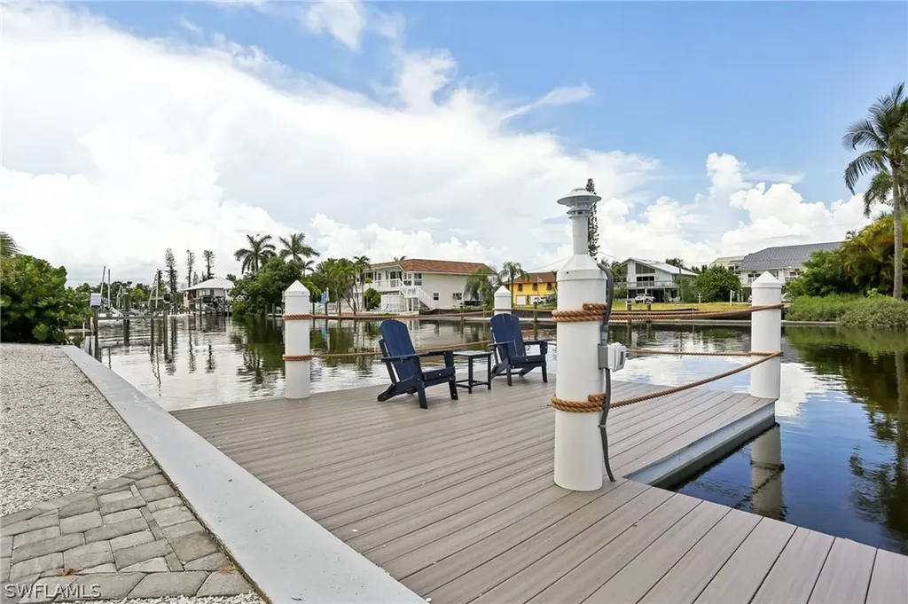 267 Flamingo Street Fort Myers Beach FL 33931