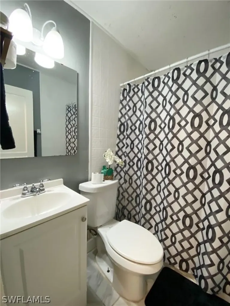 2217 Dora Street Fort Myers FL 33901