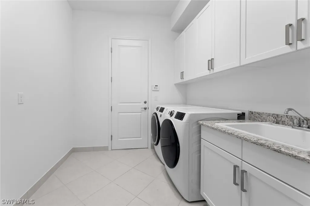 28608 Twain Drive Bonita Springs FL 34135