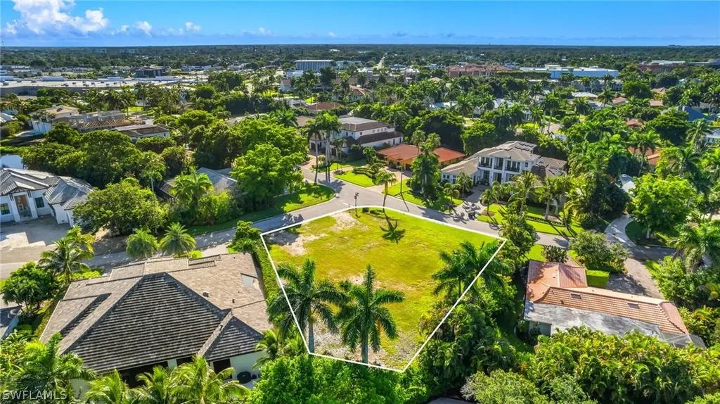 4103 Willowhead Way Naples FL 34103