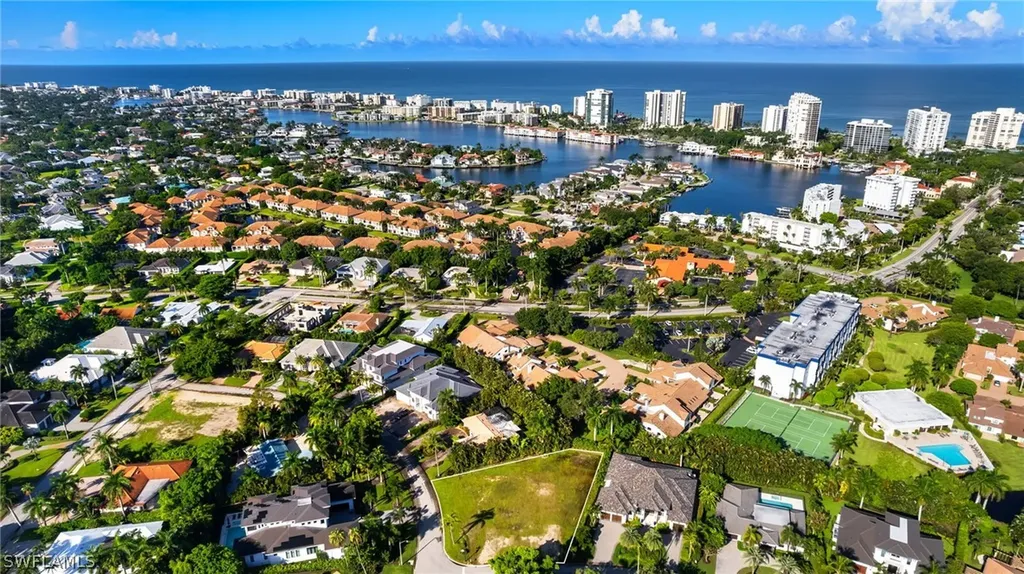 4103 Willowhead Way Naples FL 34103