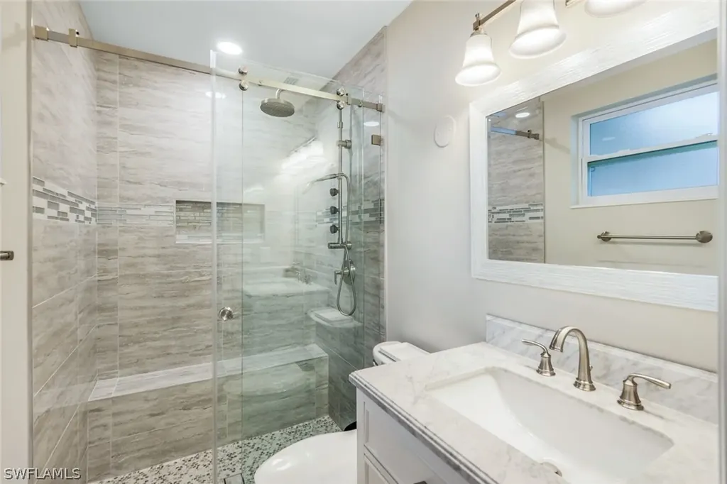 975 22nd Avenue N Naples FL 34103