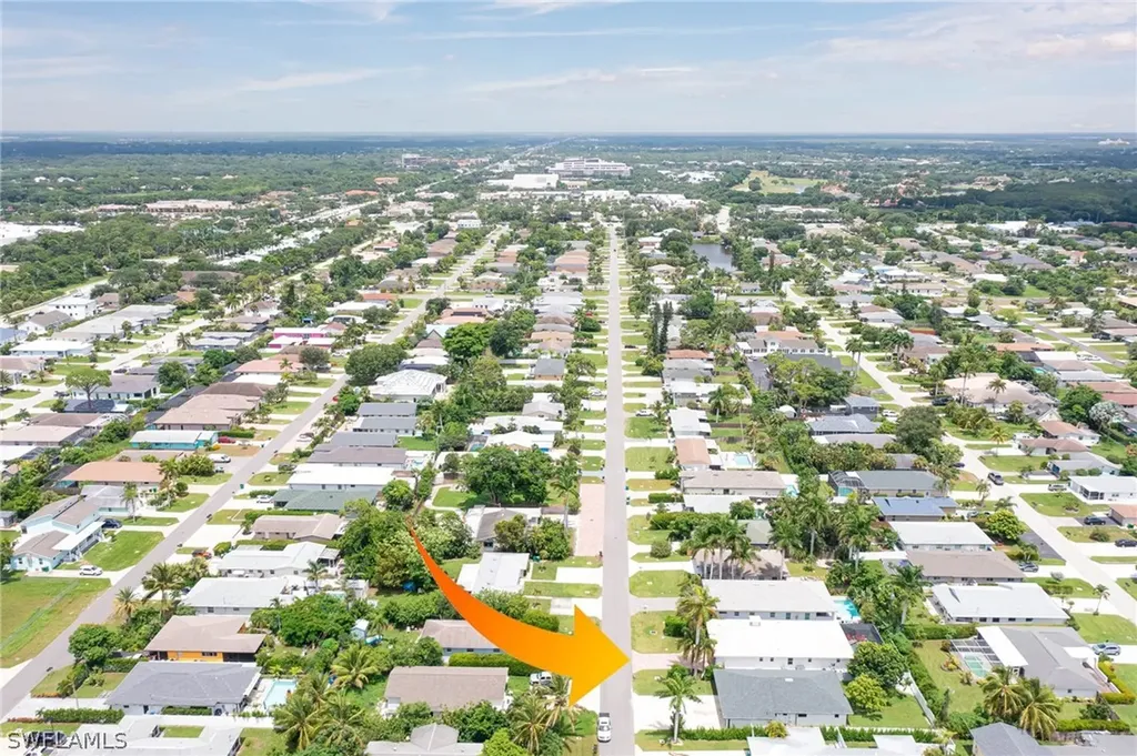 708 108th Avenue N Naples FL 34108