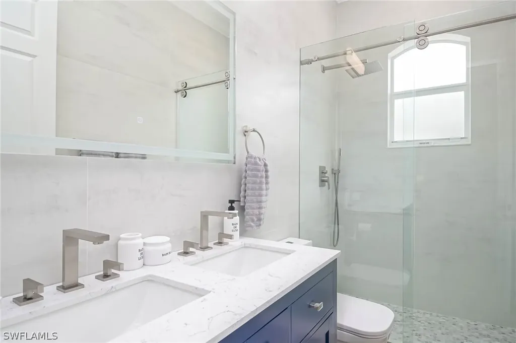 708 108th Avenue N Naples FL 34108