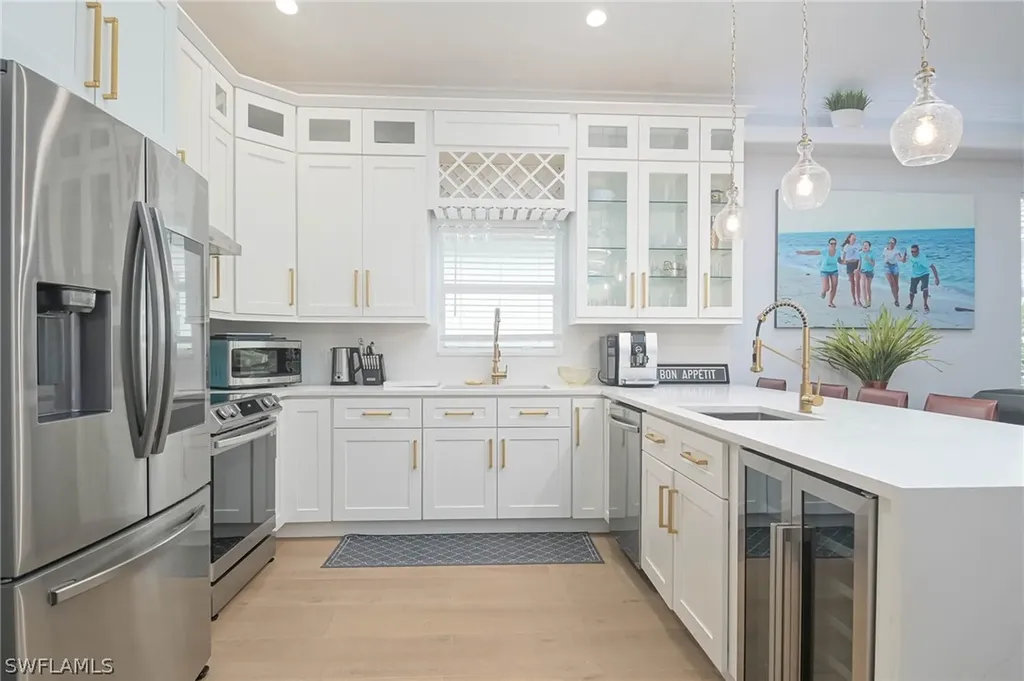 708 108th Avenue N Naples FL 34108
