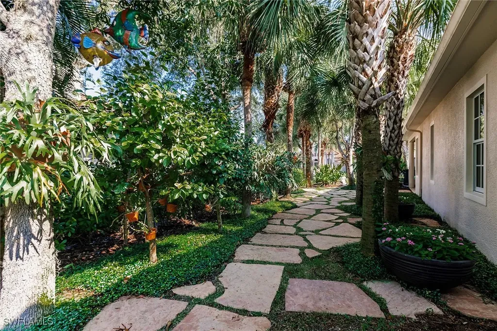 3014 Mona Lisa Boulevard Naples FL 34119